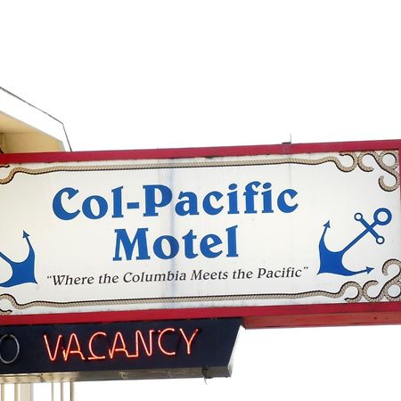 Col-Pacific Motel Ilwaco Екстер'єр фото