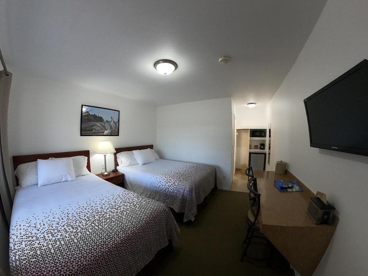 Col-Pacific Motel Ilwaco Екстер'єр фото