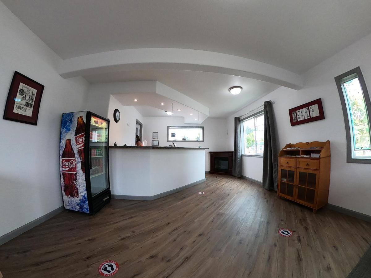 Col-Pacific Motel Ilwaco Екстер'єр фото