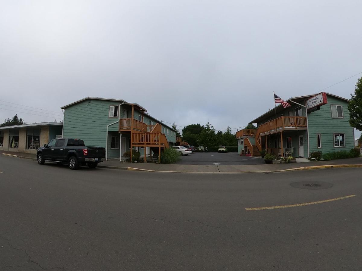 Col-Pacific Motel Ilwaco Екстер'єр фото