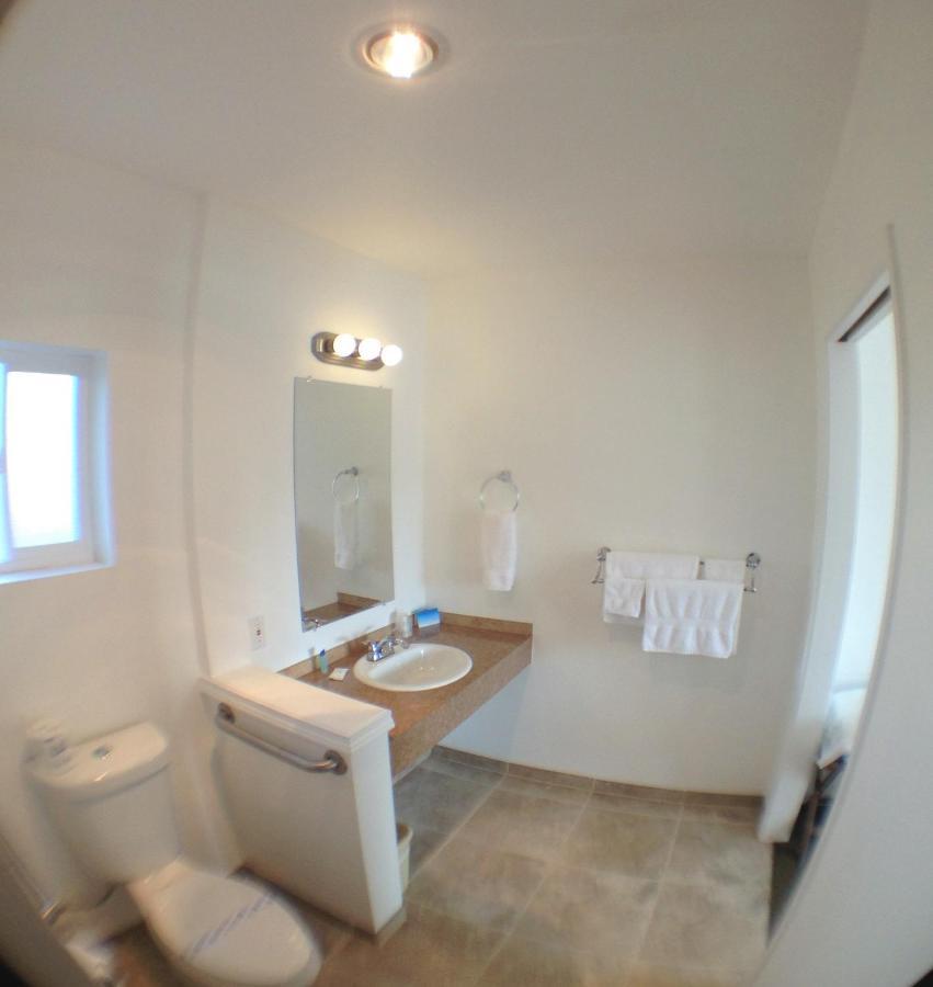 Col-Pacific Motel Ilwaco Екстер'єр фото